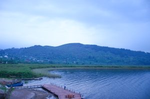 Lake Mutanda vs Lake Bunyonyi,